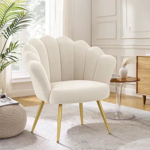 Poltroncina di Design in Velluto Bianco con Gambe Oro Eleganza Contemporanea CodosDesign
